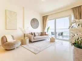 Luxury 1BR with Private Beach Access