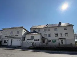 Lofoten Bed & Breakfast Reine - Rooms & Apartments