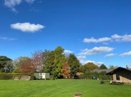 Dawn Chorus Holidays, luxury tent in Beccles