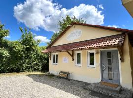 LTA Apartment Ingolstadt Irgertsheim-5 Schlafzimmer-Einzelbetten-WLAN-Waschmaschine, villa en Ingolstadt