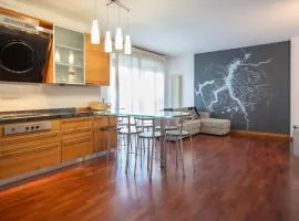 Large well-equipped apartment near Como lake