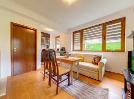 Pamporovo Palace - 2BD next to the Ski Slopes by Flat Manager