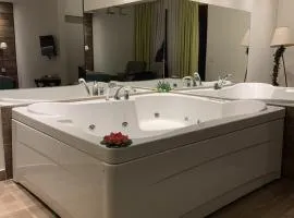 Jacuzzi In Bedroom Elegance Apartments