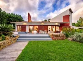House in Sintra surroundings with pool