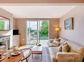 Oak View - Holbrook