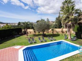 Villa Hole in One - GoLetMalaga, hotel i Mijas Costa