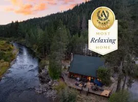 Riversong Lodge by AvantStay Sauna Hot Tub On The Truckee River