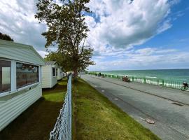 Alex Domki Angielskie Taras Widokowy, hotel in Rewal