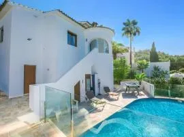 Villa Kmar by Villa Plus