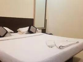 HOTEL Shradha! Saburi! Near Shri Sai Baba Temple - Free Wi-fi And Parking Facilities- A Top Rated Hotel In Shirdi