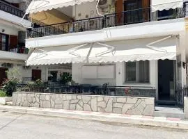 Veranda Apartment Paralia Ofriniou