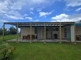 3 bedroom in quiet neighborhood 5 minutes to beach