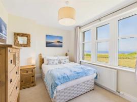 Host & Stay - Chirnells, hotel in Bamburgh