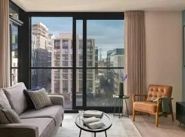 Sonder by Marriott Bonvoy Britain Quay Apartments Grand Canal Square