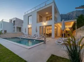 NEW! Villa Adore Makarska