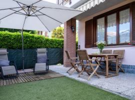 Appartamento Margherita, hotel em Porto Valtravaglia