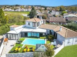 Villa Bohemienne by Villa Plus
