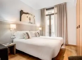 Aspasios Plaza Real Apartments