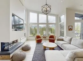 Glacier View Getaway