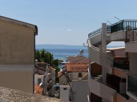 Amazing Apartment In Baska Voda, hotel in Baška Voda