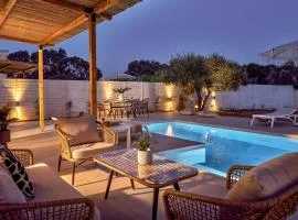 Villa Romas 2 by Villa Plus