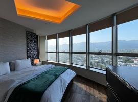 Centaurus Two Bedroom Apartment, Hotel in Islamabad