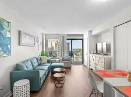 One bedroom ocean front condo - Verandas708