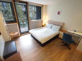 1 bedroom easy life convenient, hotel v destinaci Sandyford