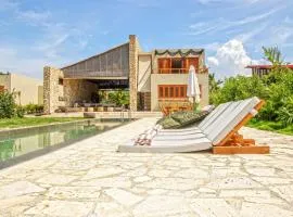 Exclusive 4BR Beach House in Tierra Bomba