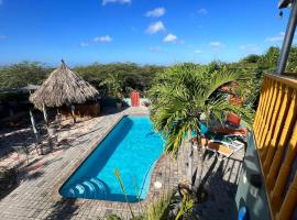 La Felicidad Aruba, family hotel in Oranjestad