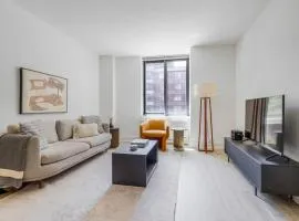 Blueground LIC pool wd nr Gantry Park NYC-1845