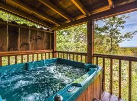 View! Cozy, Private, Fireplace, Hot Tub Log Cabin, Honeymoon!