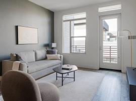 Blueground Menlo Park pool nr Baylands Park SFO-1287, hotel in San Francisco