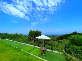 Pet-friendly, entire house rental on Shikashima! 100-tsubo dog run and ocean view, acomoda&ccedil;&atilde;o com cozinha em Kashima