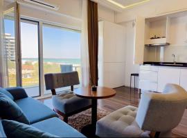 Twin studio by White Tower, hotel 5 estrellas en Mamaia