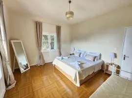 Fiori Sea View Apartment
