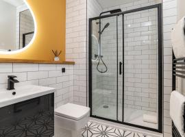 * City Centre * Unique Space *