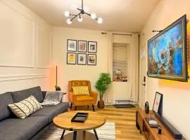 Cozy Modern 2BR, 3min Walk to Beach and Train, Near Boston