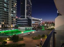 Luxury Suites White Sails، فندق في باتومي