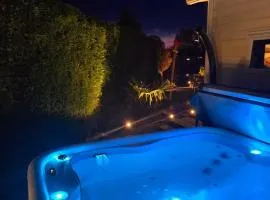De Poort van Zeeland aan het water met jacuzzi
