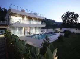 4 BHK Lavish villa in Bhose