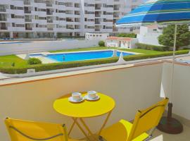 Praia Eulália with pool and 5 minutes from the beach