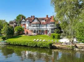 River Arts Club