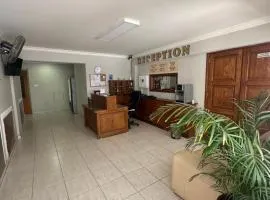 Ellis Hotel Apartments