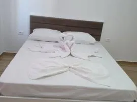 Saimiri Apartments