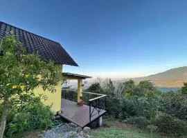 Cabaña con vista al volcán Barú