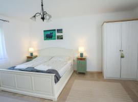 Fekete Gólya Fogadó Gemenc, hotel di Szekszárd