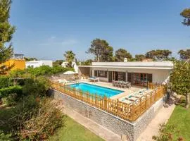 Villa Es Pins by Villa Plus