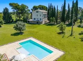 Villa Domaine du Midi by Villa Plus