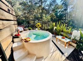 Encino House Hotel Boutique, Hotel in Valle de Bravo